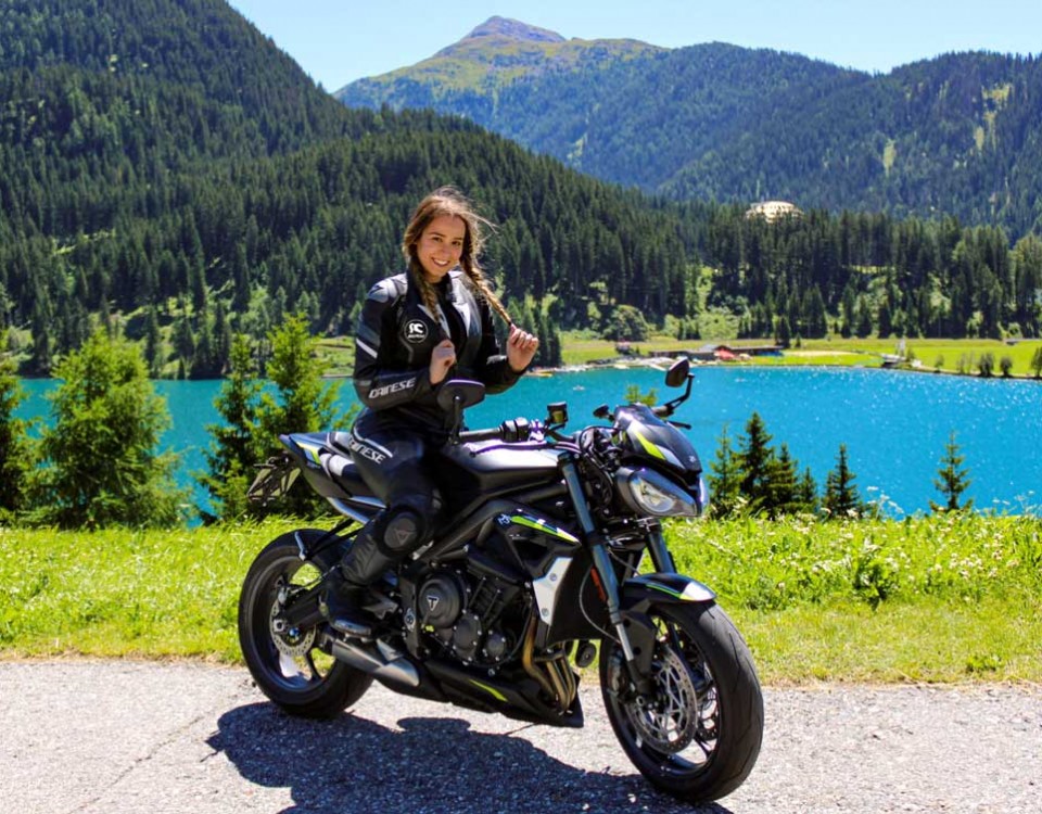 margherita_ragazze_in_moto