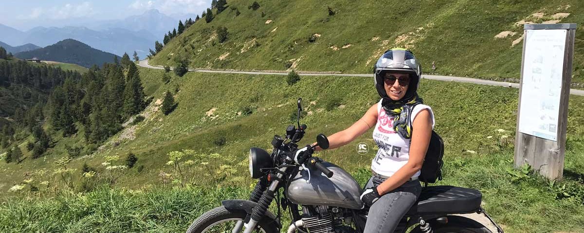 monica_ragazze_in_moto