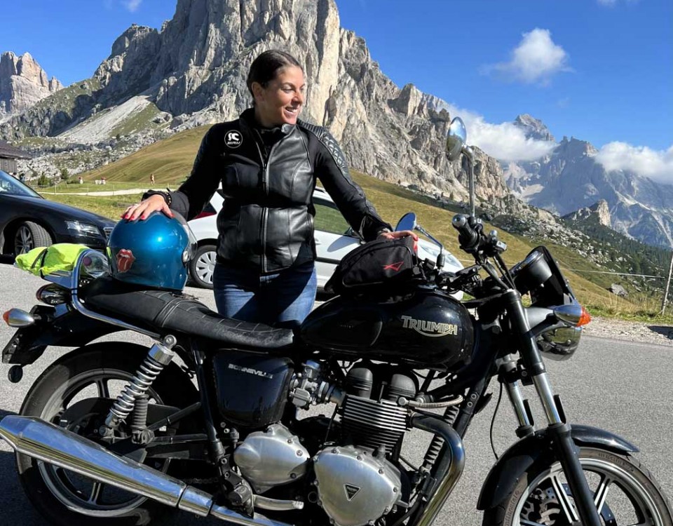 elisa_ragazze_in_moto