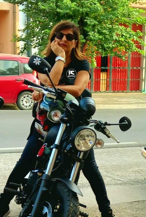 rita_ragazze_in_moto