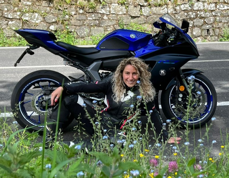 sara_ragazze_in_moto