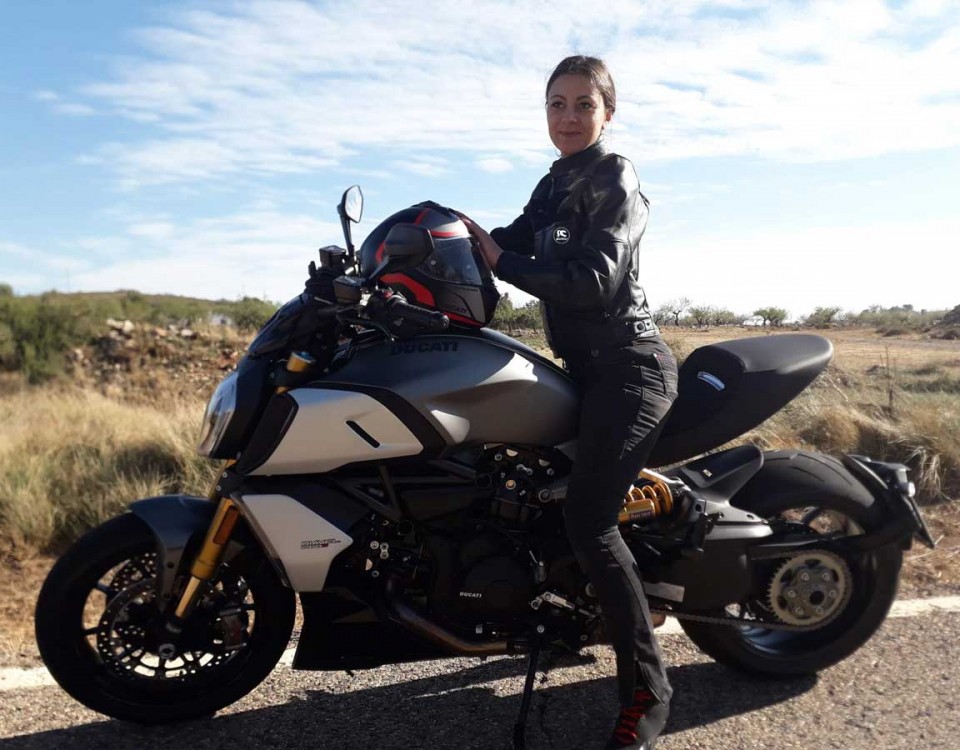 magda_ragazze_in_moto