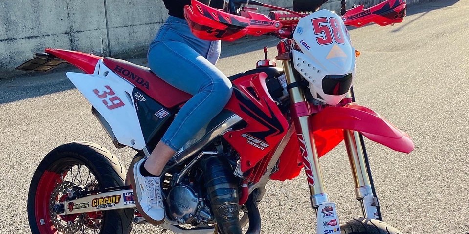 noemi_ragazze_in_moto