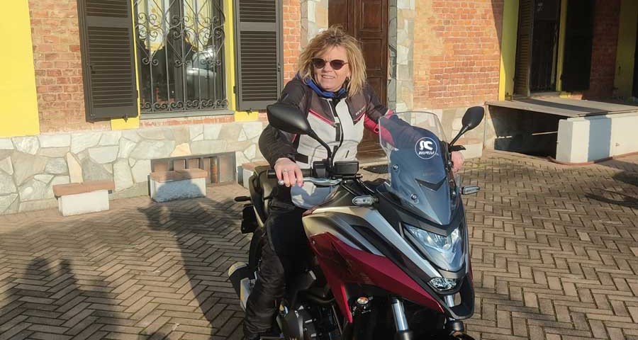 nadia_ragazze_in_moto