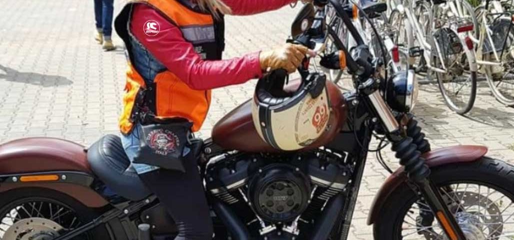 rita_ragazze_in_moto