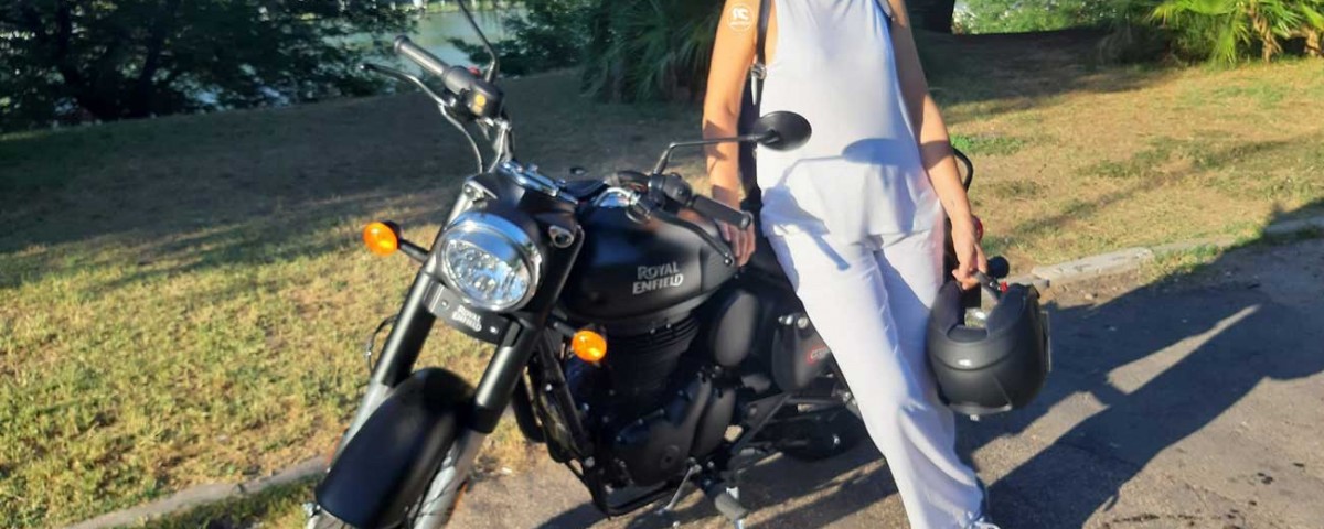 antonella_ragazze_in_moto