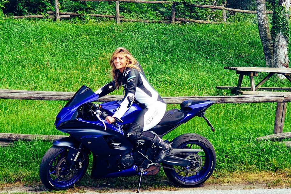 jessica_ragazze_in_moto