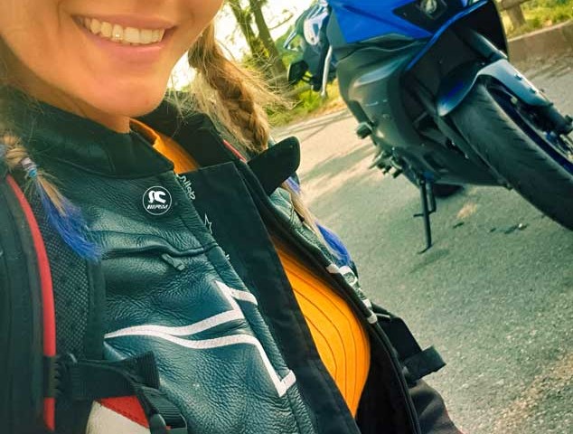 jessica_ragazze_in_moto