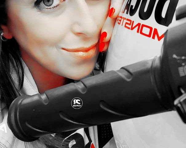 rosy_ragazze_in_moto