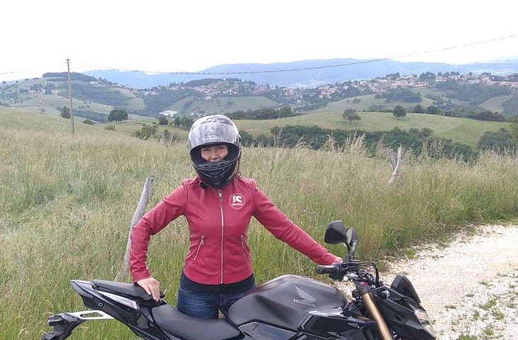 stefania_ragazze_in_moto