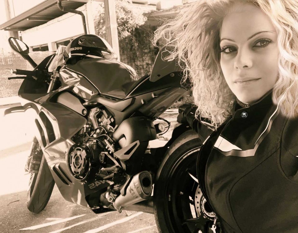 patrizia_ragazze_in_moto