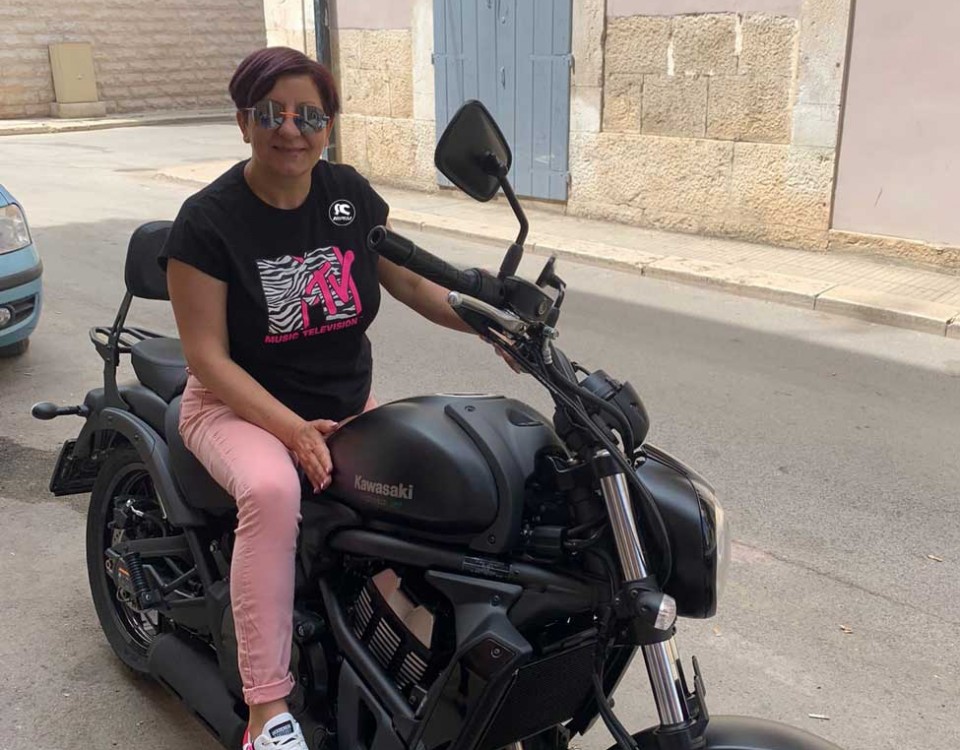 antonella_ragazze_in_moto