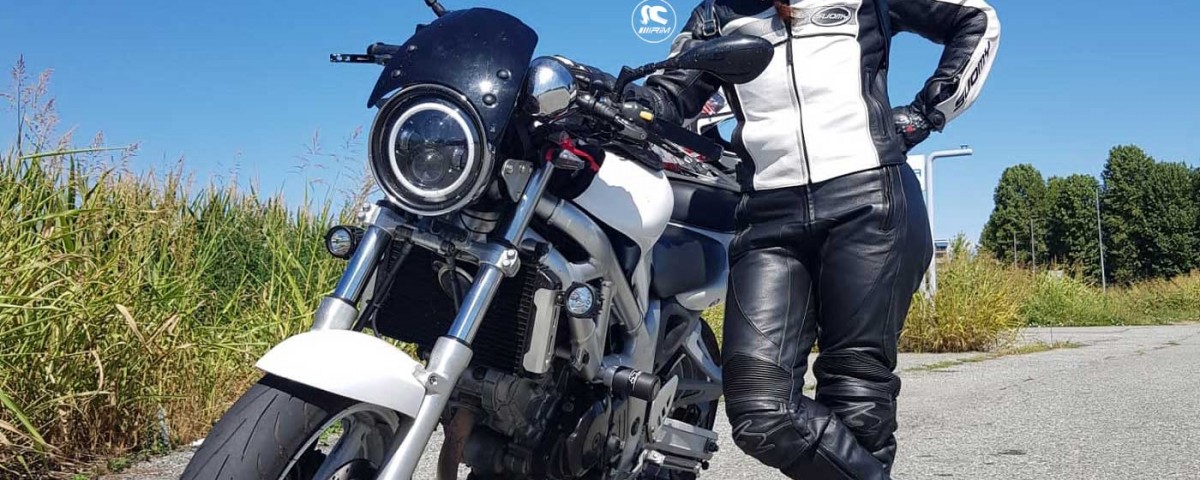 gabriella_ragazze_in_moto