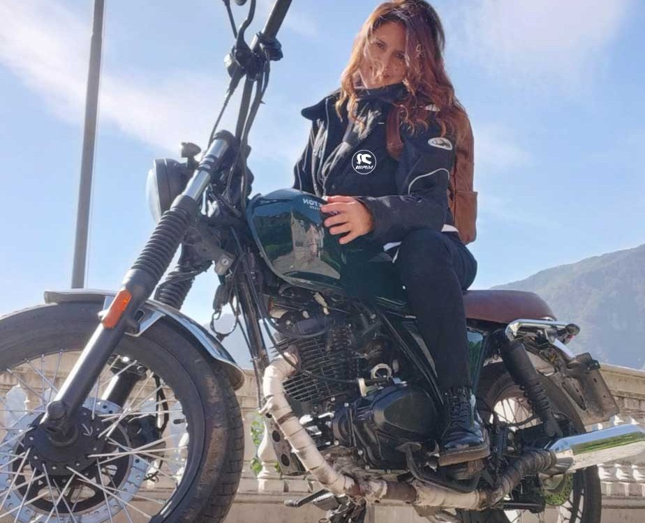 monica_ragazze_in_moto