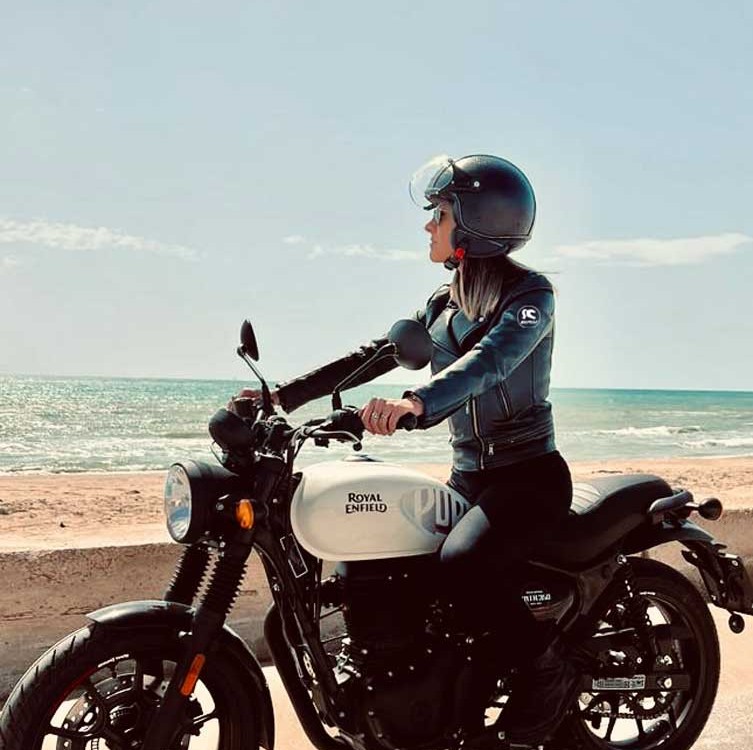 oriana_ragazze_in_moto