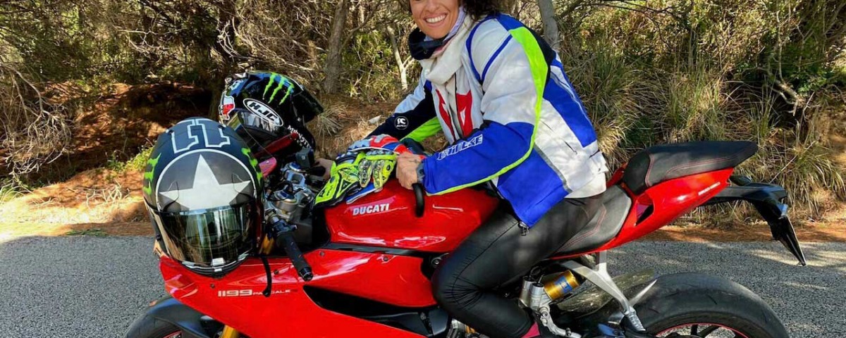 carmen_ragazze_in-moto