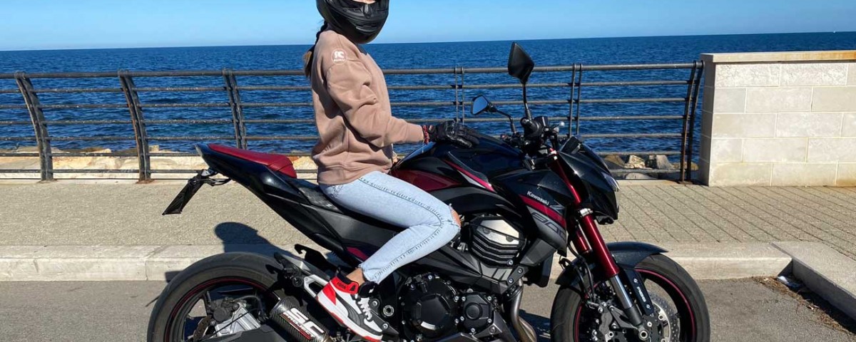 claudia_ragazze_in_moto