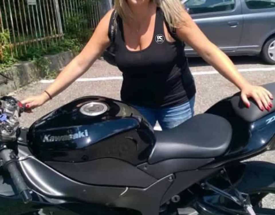 simona_ragazze_in_moto