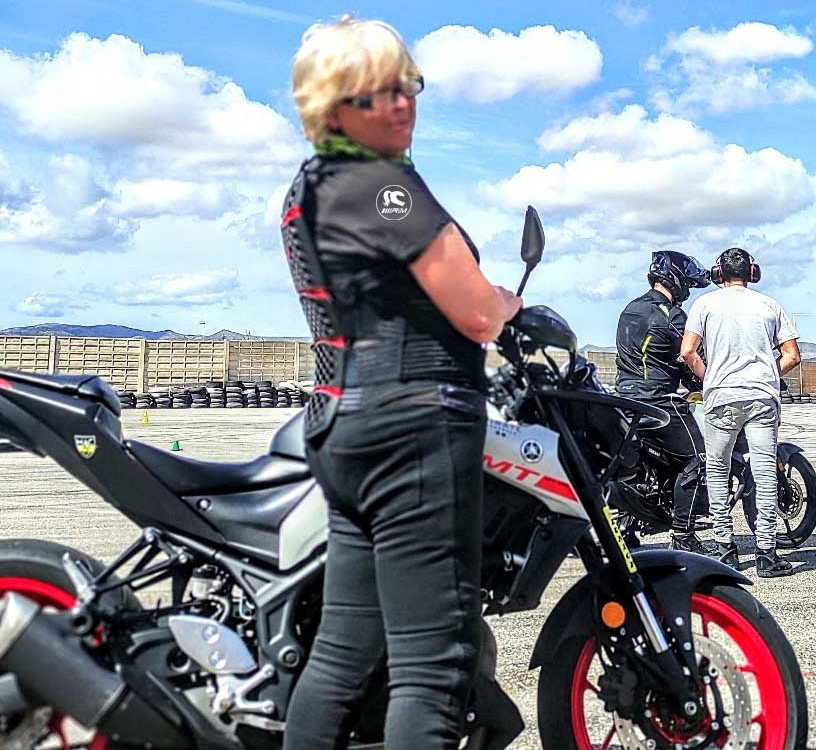 patrizia_ragazze_in_moto