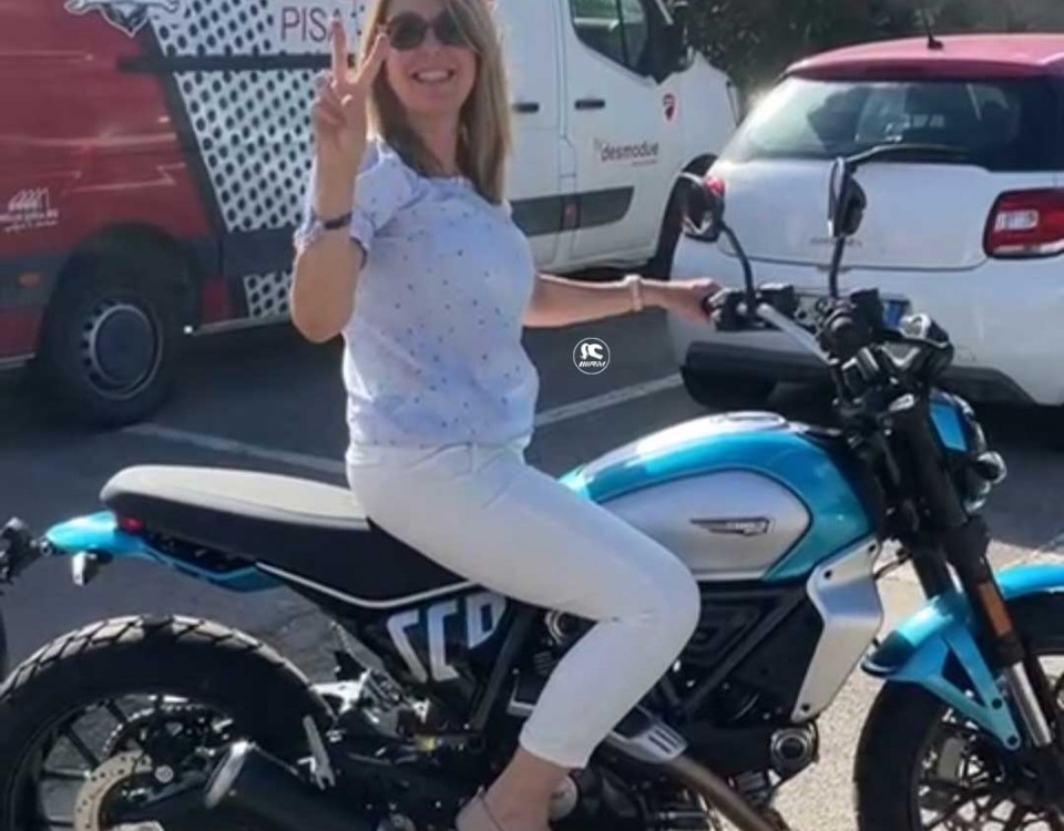 ilaria_ragazze_in_moto
