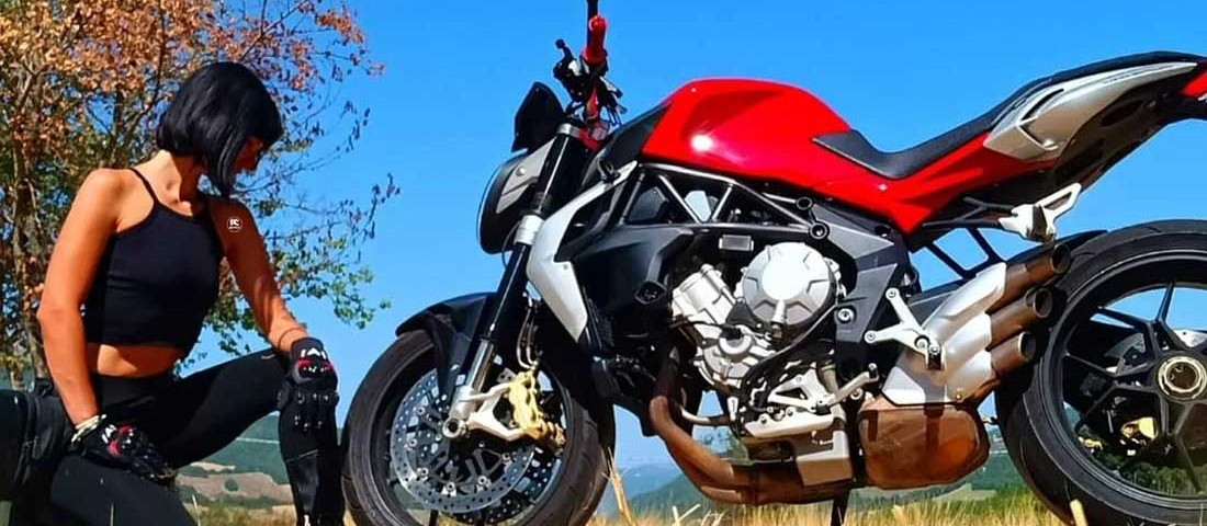 federica_ragazze_in_moto