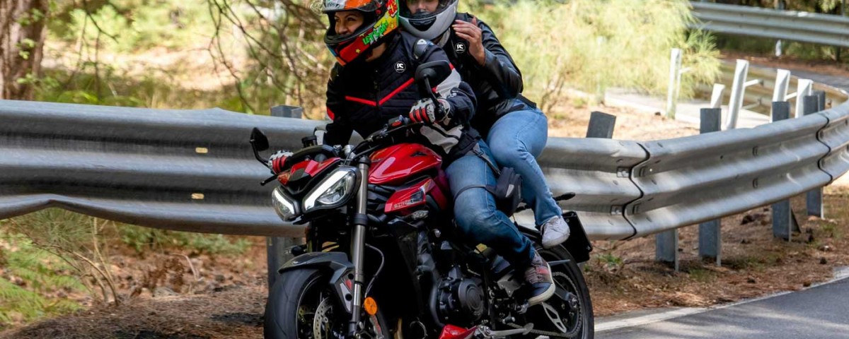 elisa_ragazze_in_moto
