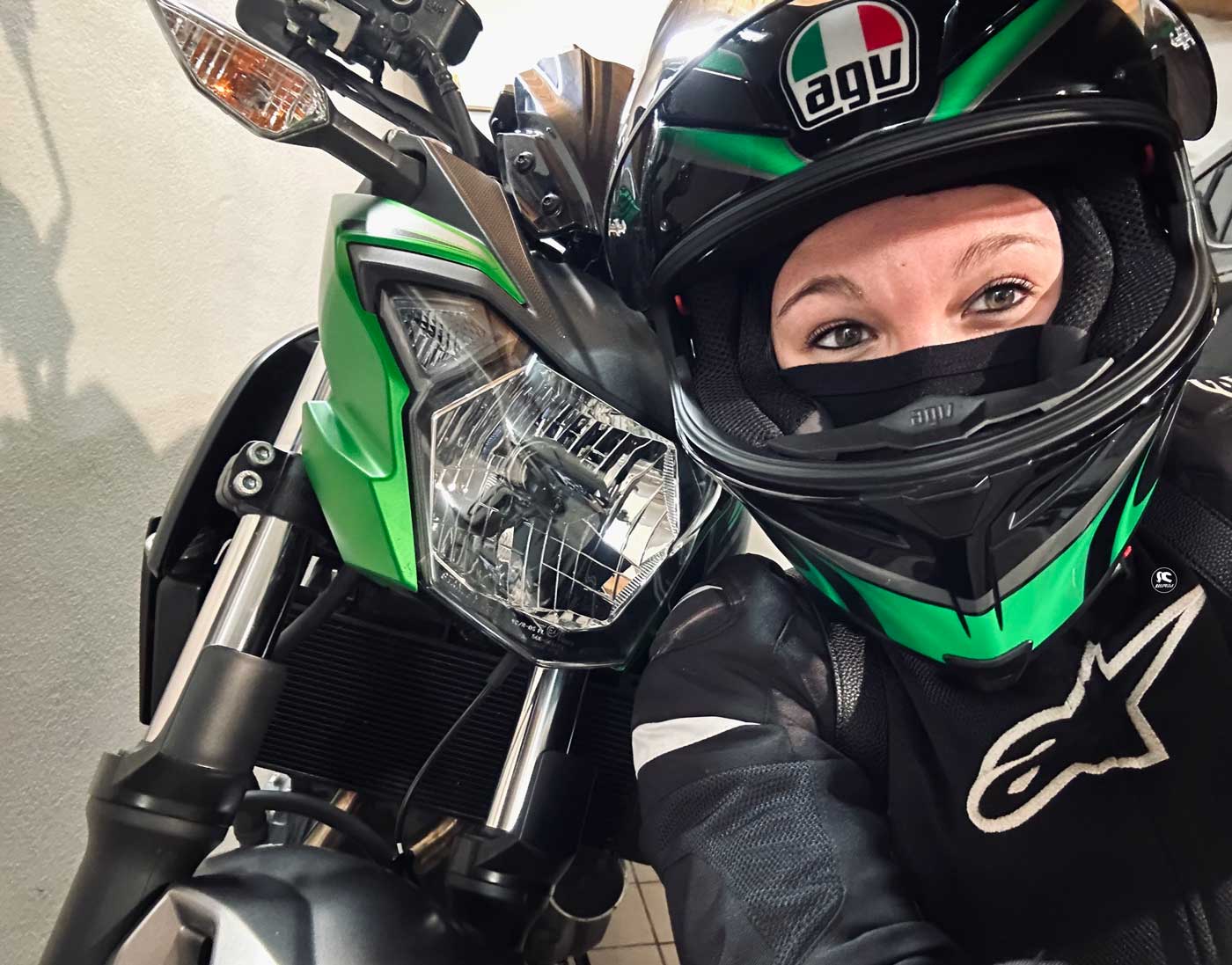 alessandra_ragazze_in_moto