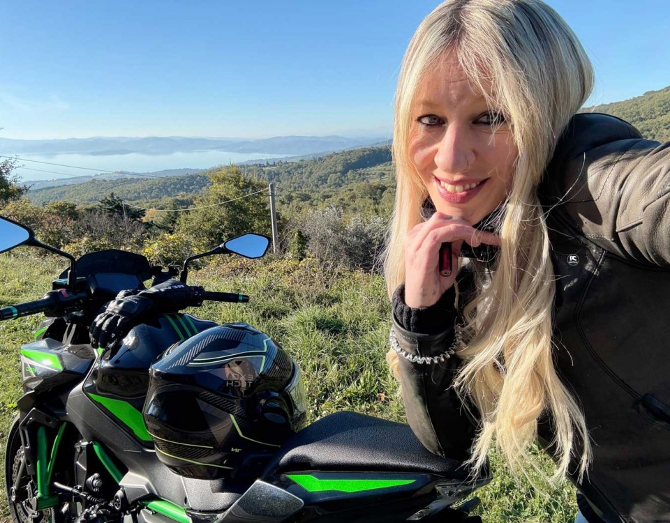 irene_ragazze_in_moto