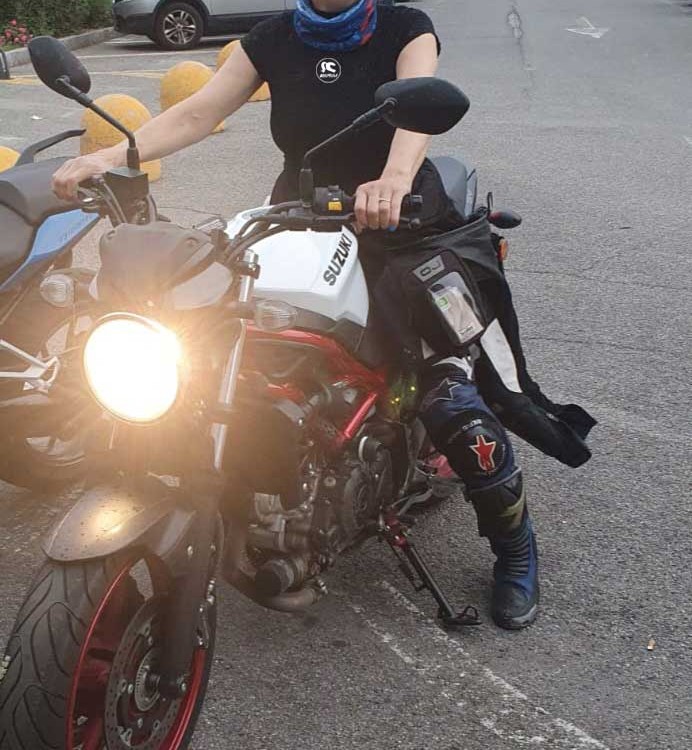 cristina_ragazze_in_moto