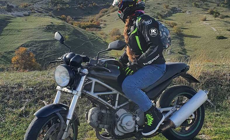 giada_ragazze_in_moto