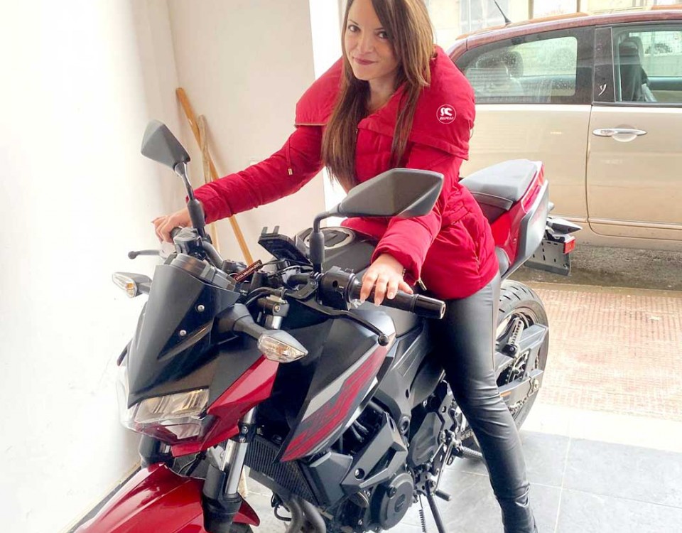 antonella_ragazze_in-moto