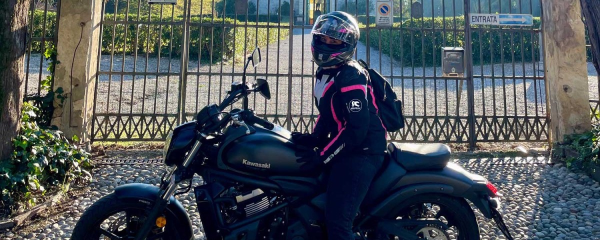 maurizia_ragazze_in_moto