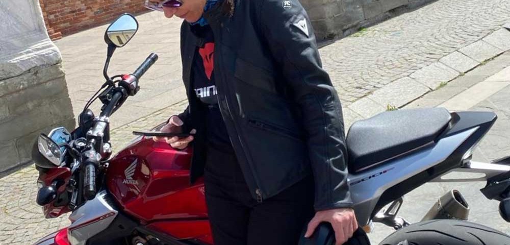 michela_ragazze_in_moto