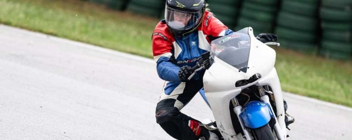 patrizia_ragazze_in-moto