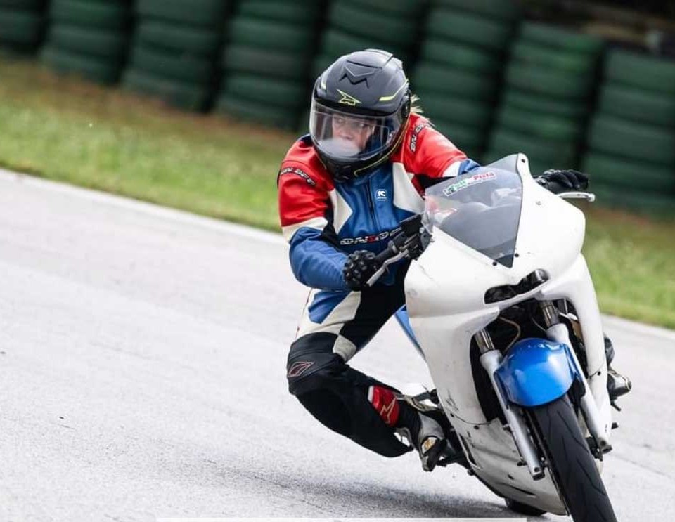 patrizia_ragazze_in-moto
