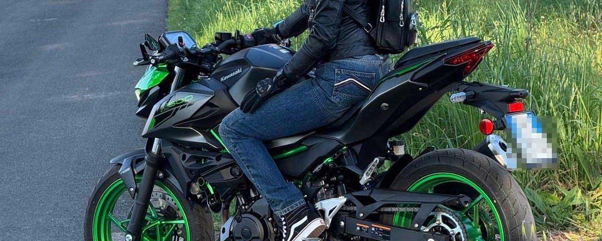 andrea_ragazze_in_moto