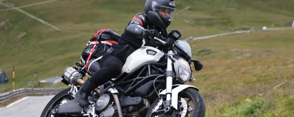 daiana_ragazze_in_moto