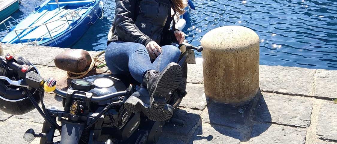 virginia_ragazze_in_moto