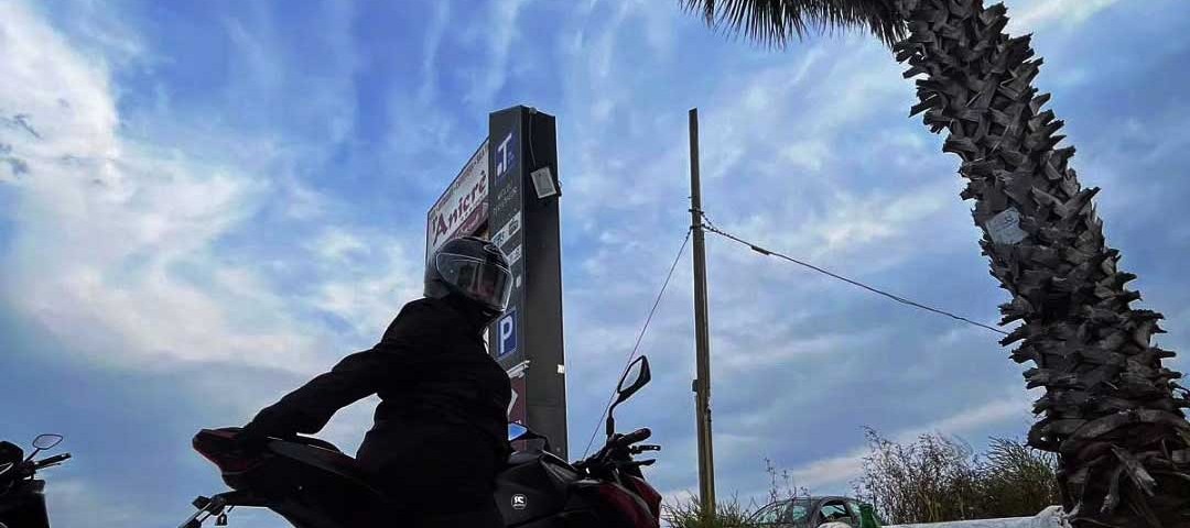 arianna_ragazze_in_moto